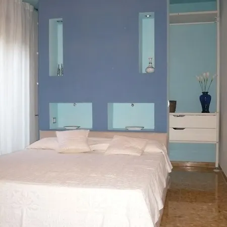 Joe's Unforgettable Vatican Nest Appartement *