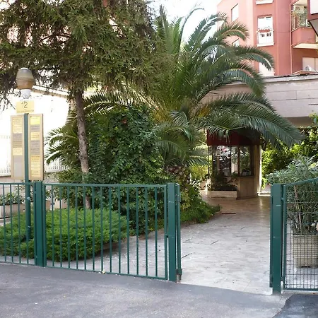 Joe's Unforgettable Vatican Nest